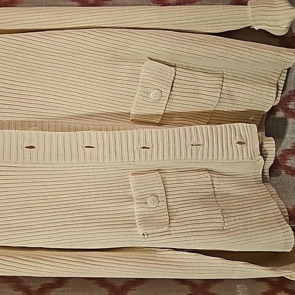 Women's Button Sweater - Picture 2 of 6